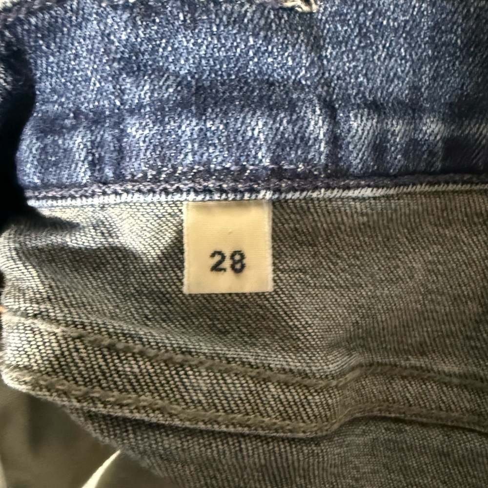 Citizens of Humanity Premium Vintage Cropped Blue Jeans, Size 28 - Picture 8 of 10